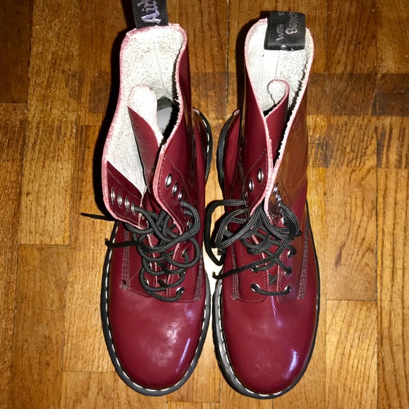 Dr. Martens Shoes - Dr. Marten 10 Eyelet Boots